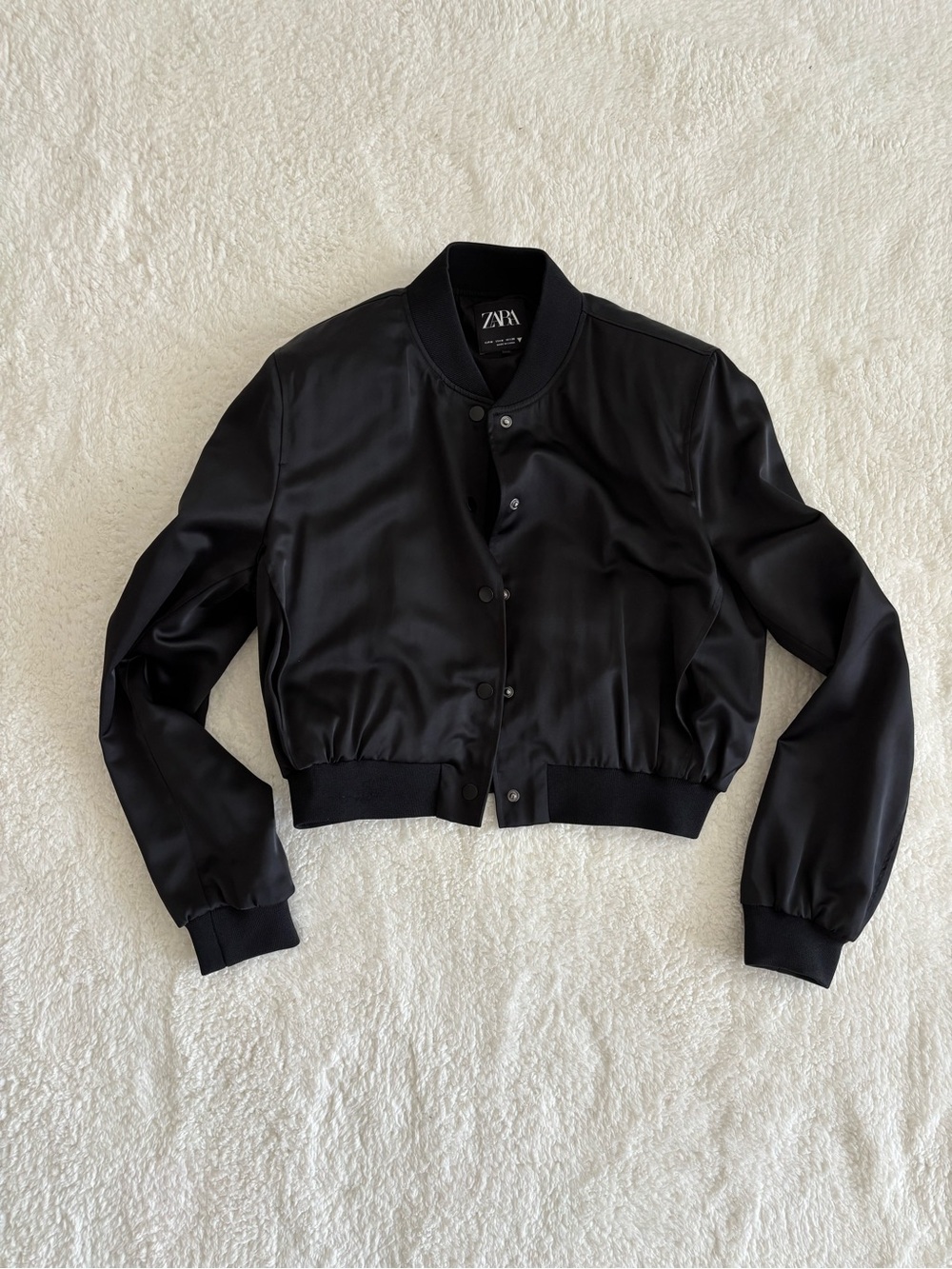 Zara Satin Cropped Bomber Jacket Black Size M Lightweight Button Front - Picture 3 of 9